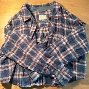 American Eagle flannel- Medium